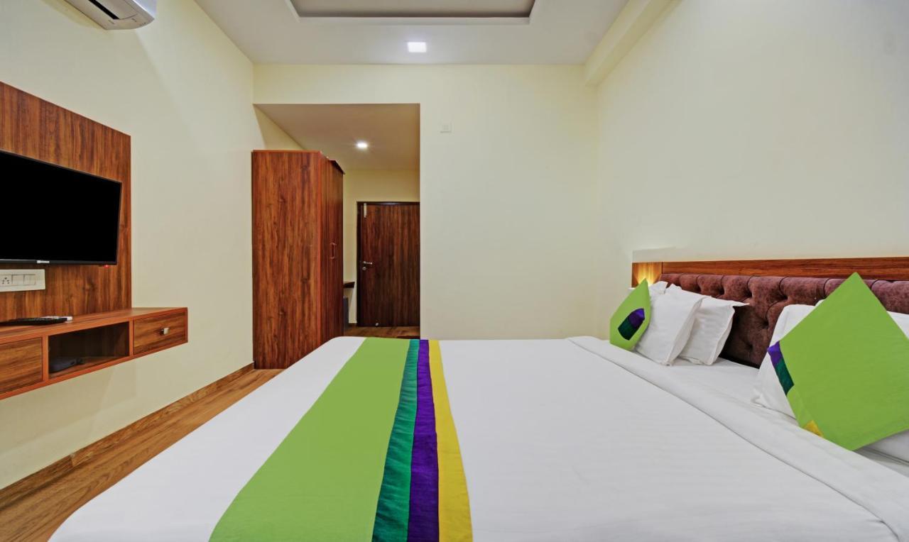 Tripli Hotels Le Shelton ウダイプル エクステリア 写真