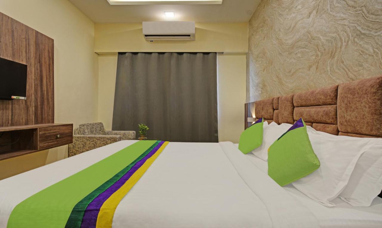 Tripli Hotels Le Shelton ウダイプル エクステリア 写真