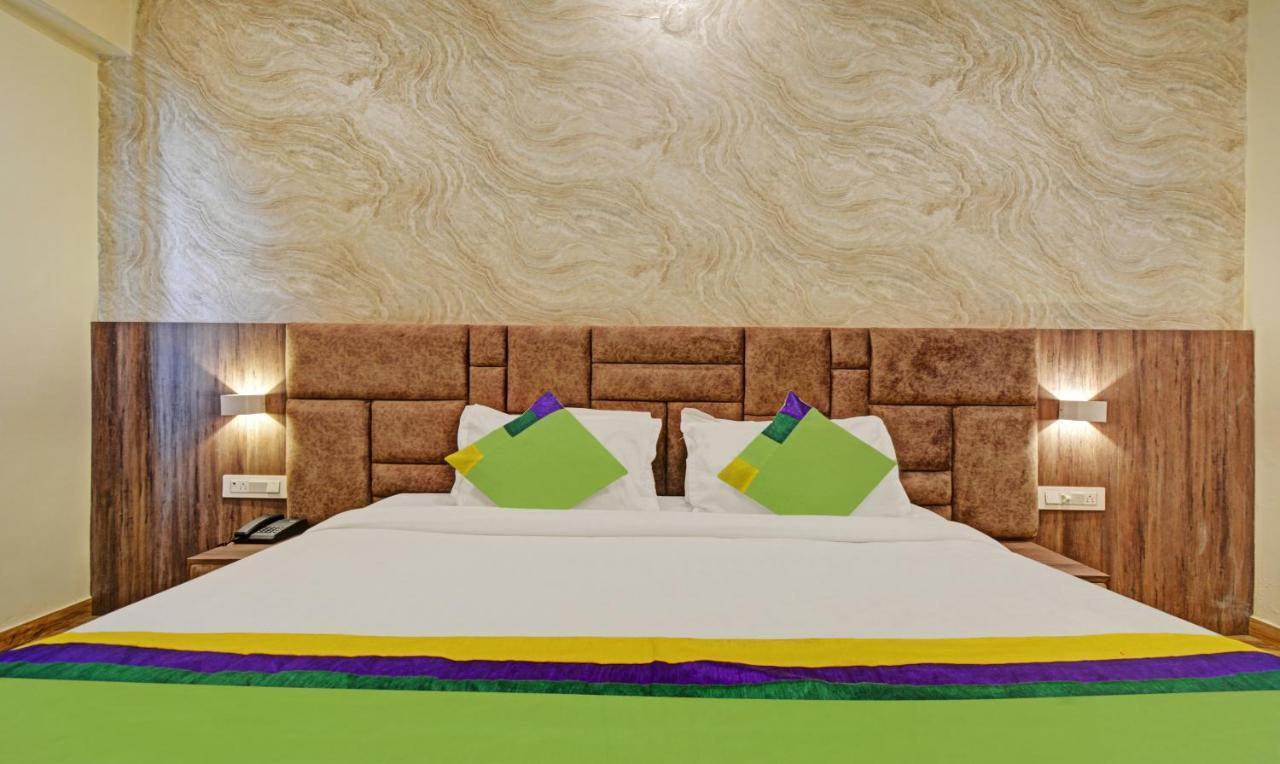Tripli Hotels Le Shelton ウダイプル エクステリア 写真