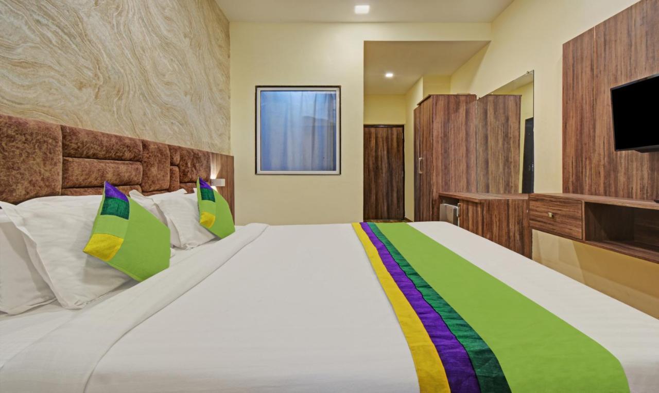 Tripli Hotels Le Shelton ウダイプル エクステリア 写真